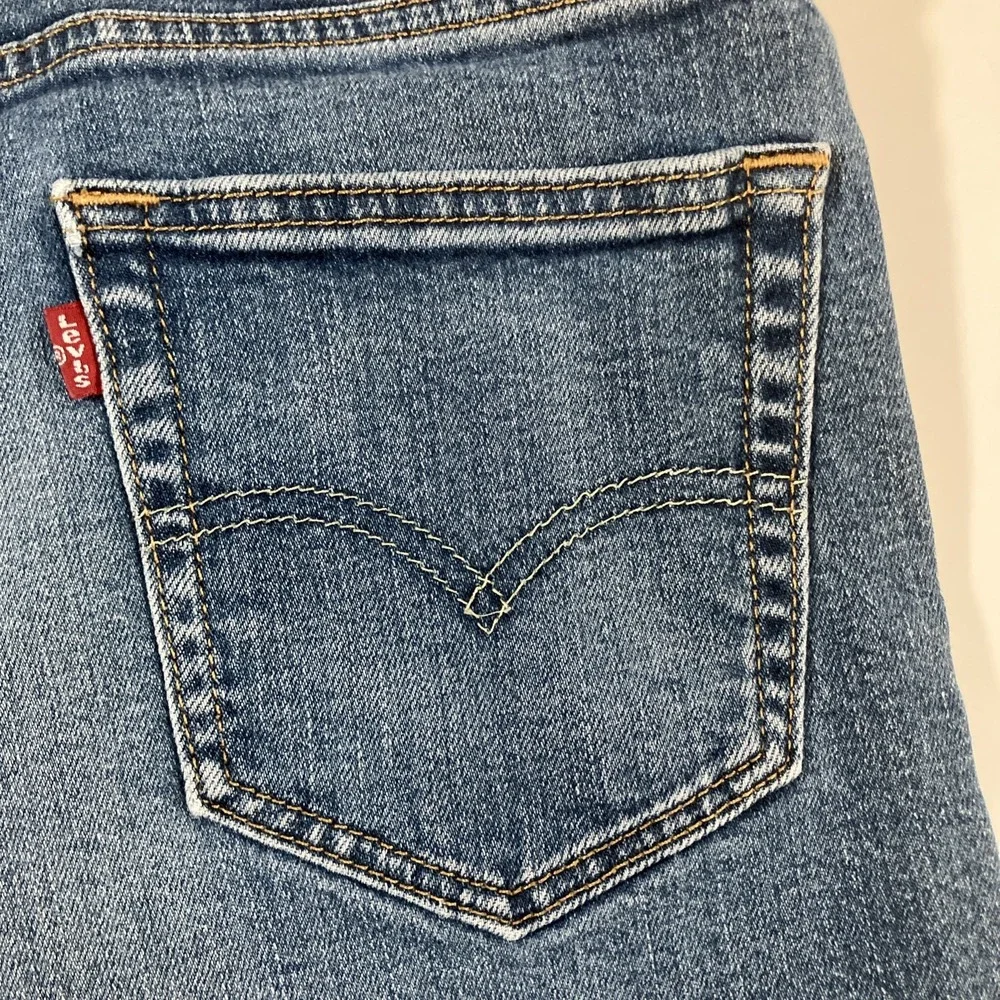 Levi's 541 Jeans Mens 30x28 Athletic Taper Stretch Blue Medium Wash Denim